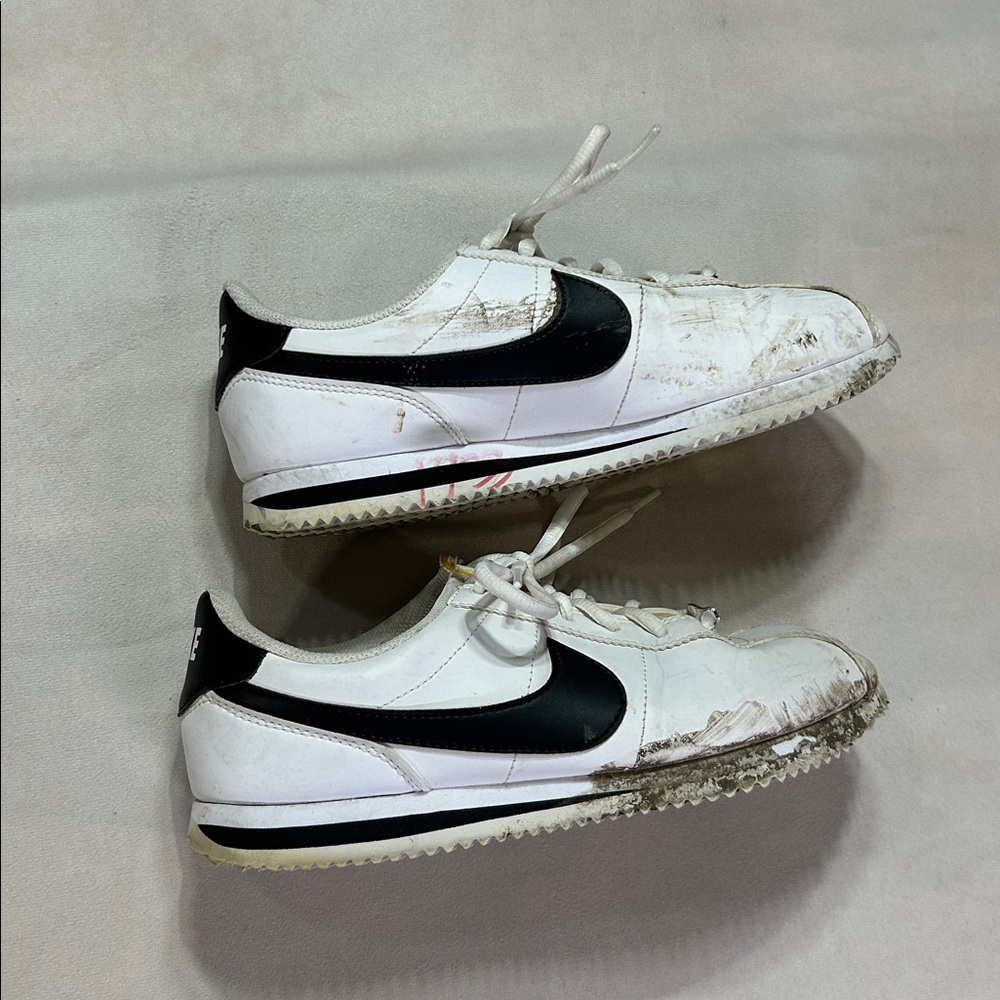 Nike Cortez leather beaters
